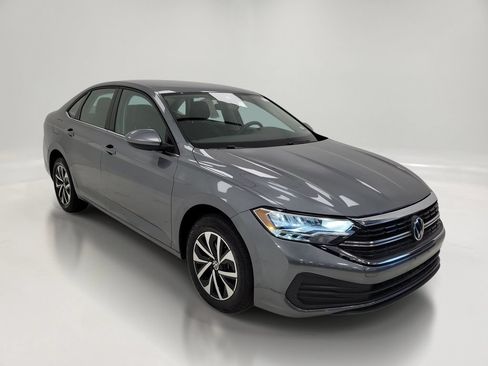 Used 2024 Volkswagen Jetta S FWD image 3