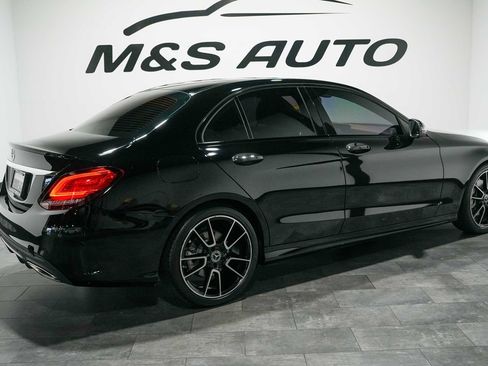 Used 2021 Mercedes-Benz C 300 Sedan image 4