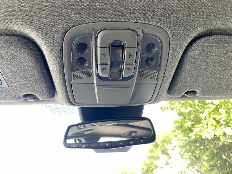 Used 2019 Hyundai Santa Fe Limited FWD image 20