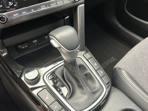 Used 2024 Kia Seltos S AWD/4WD image 21