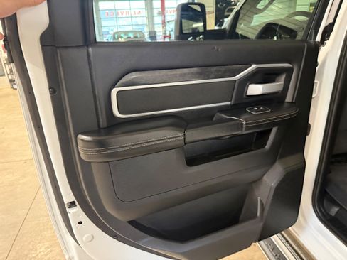 Certified 2024 RAM 2500 Big Horn image 34