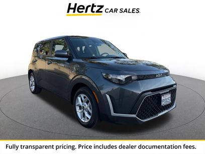 Used 2025 Kia Soul LX w/ LX Technology Package