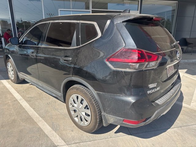 Used 2019 Nissan Rogue S FWD image 3