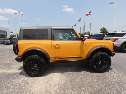 Used 2021 Ford Bronco First Edition AWD/4WD image 10