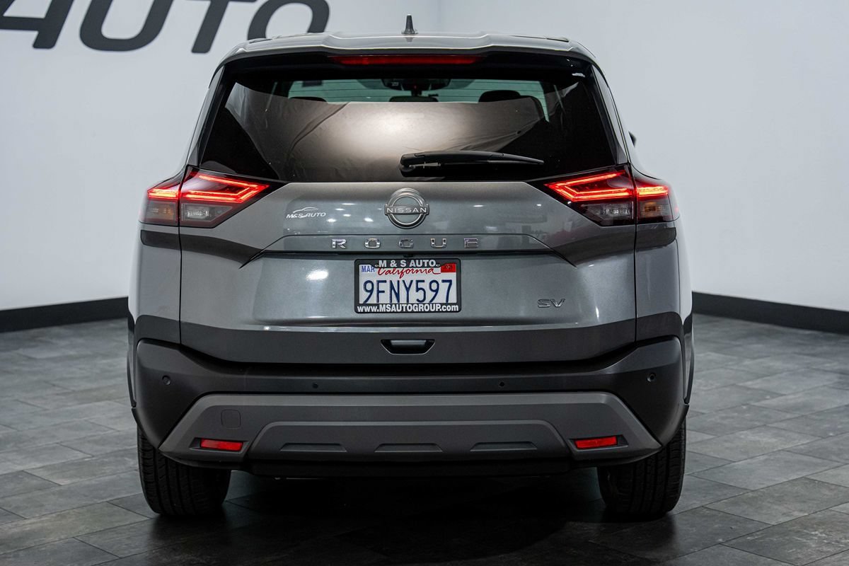Used 2023 Nissan Rogue SV FWD image 5