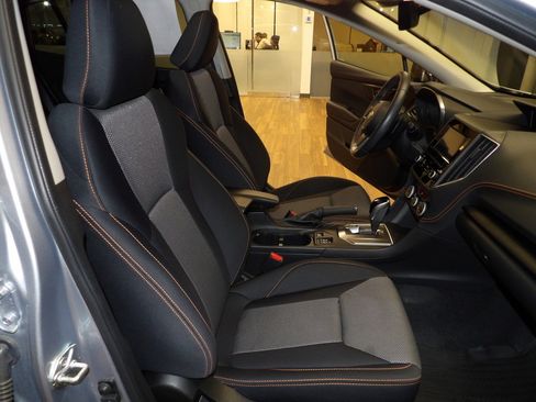 Used 2023 Subaru Crosstrek 2.0i Premium image 14