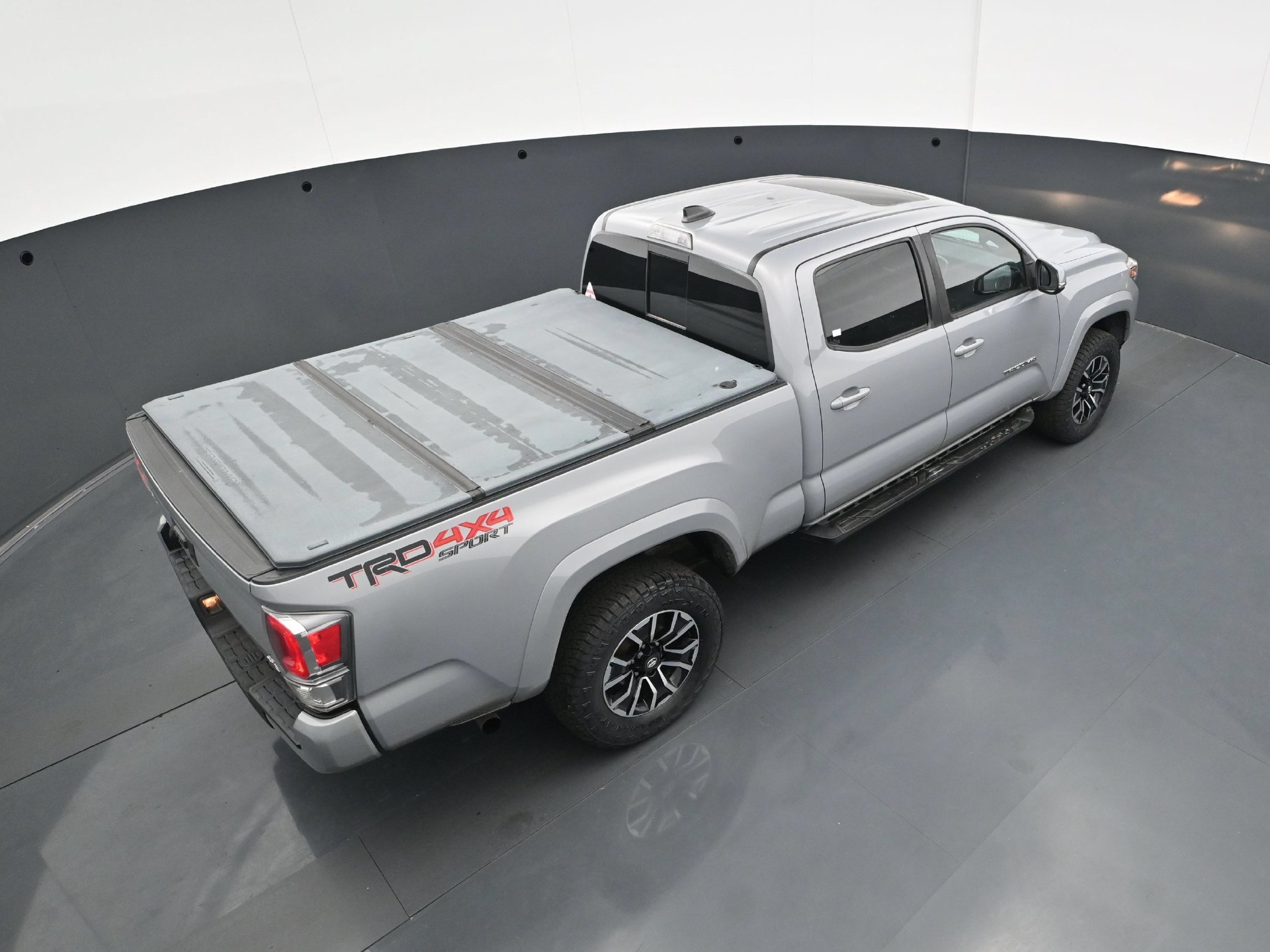 Used 2020 Toyota Tacoma TRD Sport AWD/4WD image 40