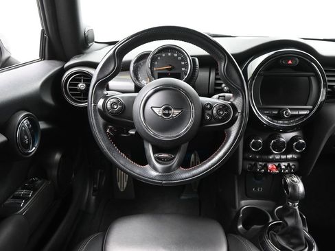 Used 2017 MINI Cooper Convertible image 13