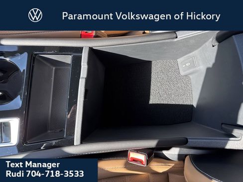 New 2026 Volkswagen Atlas Cross Sport SEL R-Line image 28