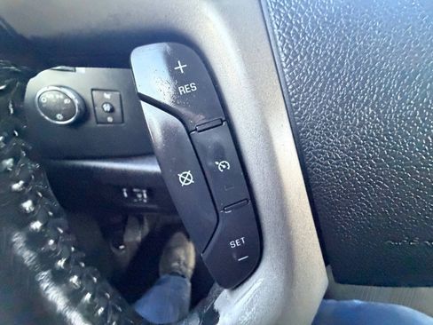 Used 2007 Chevrolet Silverado 3500 LT AWD/4WD image 7