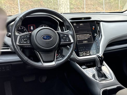 Used 2023 Subaru Outback Limited image 22