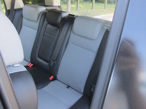 Used 2010 Land Rover LR2 HSE image 73