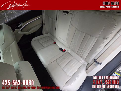 Used 2019 Audi e-tron Prestige w/ Prestige Package image 25