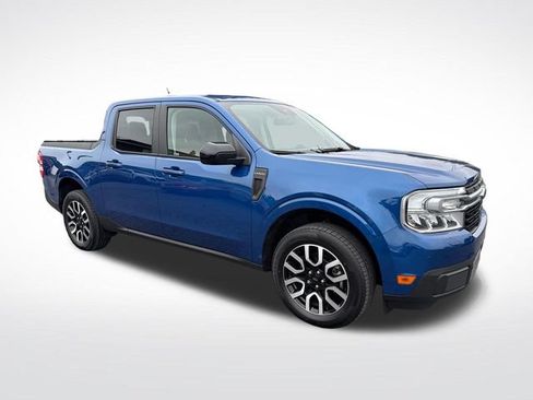 Used 2024 Ford Maverick Lariat w/ 4K Tow Package AWD/4WD image 7