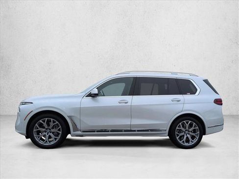 Used 2026 BMW X7 xDrive40i image 9