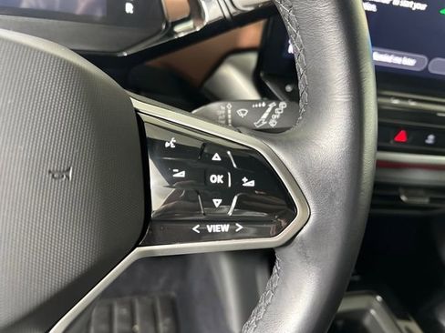 Used 2021 Volkswagen ID.4 Pro S w/ Gradient Package image 16