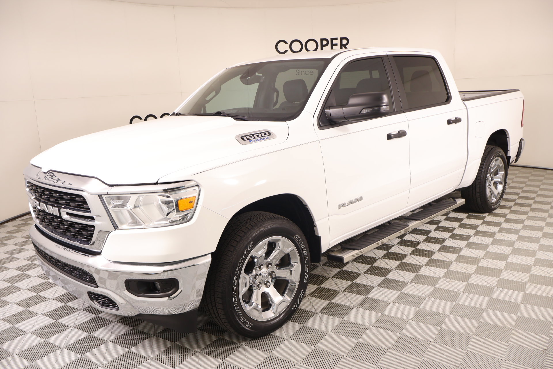 Used 2024 RAM 1500 Big Horn RWD image 10