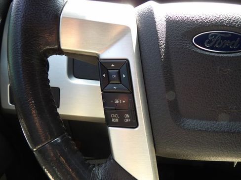 Used 2014 Ford F150 Platinum AWD/4WD image 19