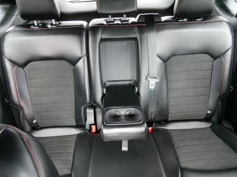 Used 2024 Ford Edge ST-Line w/ Class II Trailer Tow Package AWD/4WD image 13