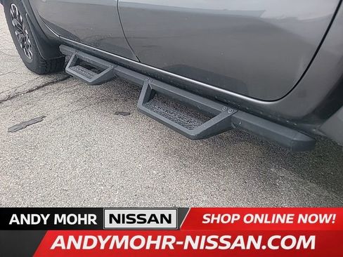Used 2022 Nissan Frontier PRO-4X image 13