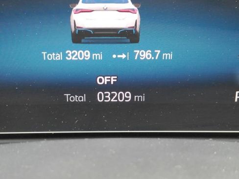 Used 2023 BMW i4 eDrive40 w/ Premium Package RWD image 43