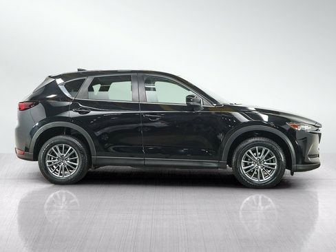 Used 2017 MAZDA CX-5 Touring w/ Preferred Equipment Package AWD/4WD image 5