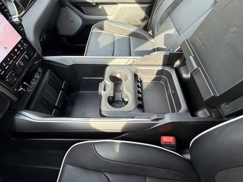 Used 2025 RAM 1500 Laramie image 35