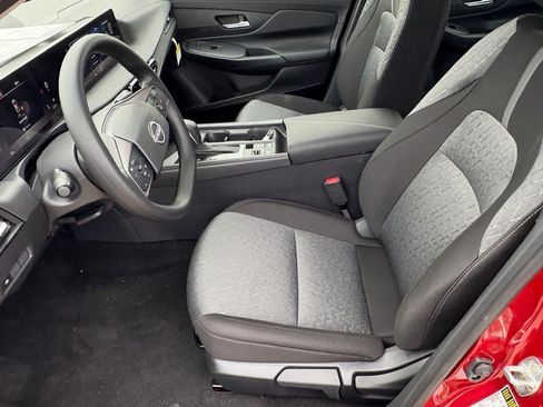 New 2026 Nissan Sentra SV w/ SV Convenience Package FWD image 19