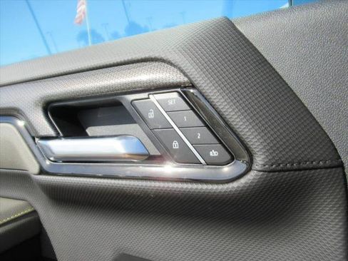 New 2026 Chevrolet Silverado 2500 ZR2 image 33