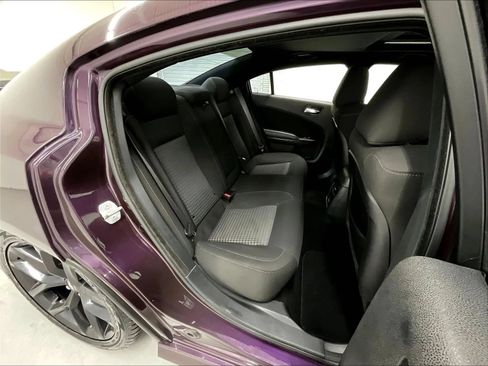 Used 2020 Dodge Charger R/T w/ Blacktop Package RWD image 15
