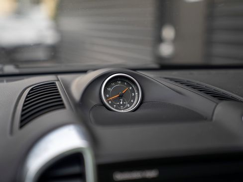 Used 2017 Porsche Cayenne S image 11