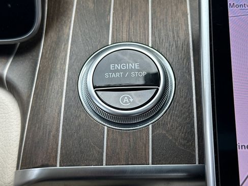 Certified 2022 Mercedes-Benz S 500 4MATIC image 26