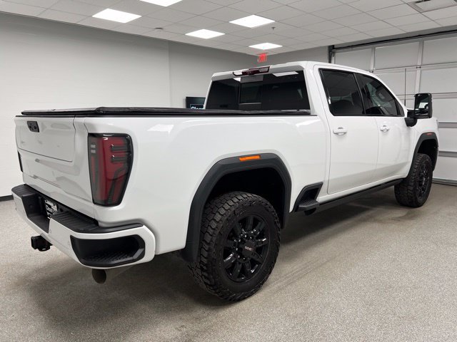 Used 2024 GMC Sierra 3500 AT4 w/ AT4 Premium Plus Package AWD/4WD image 10