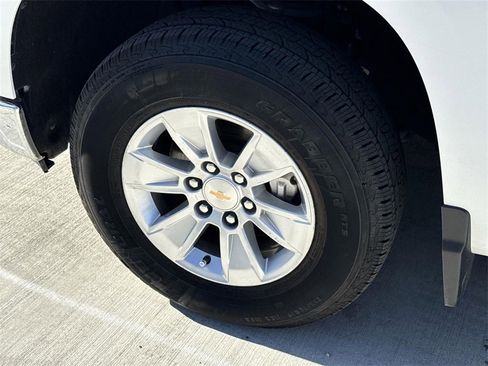 Used 2025 Chevrolet Silverado 1500 LT image 29