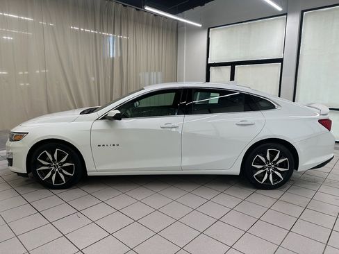 Used 2024 Chevrolet Malibu RS w/ LPO, Floor Liner Package image 10