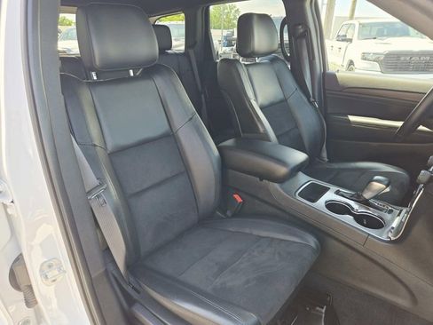 Used 2022 Jeep Grand Cherokee Laredo X AWD/4WD image 15