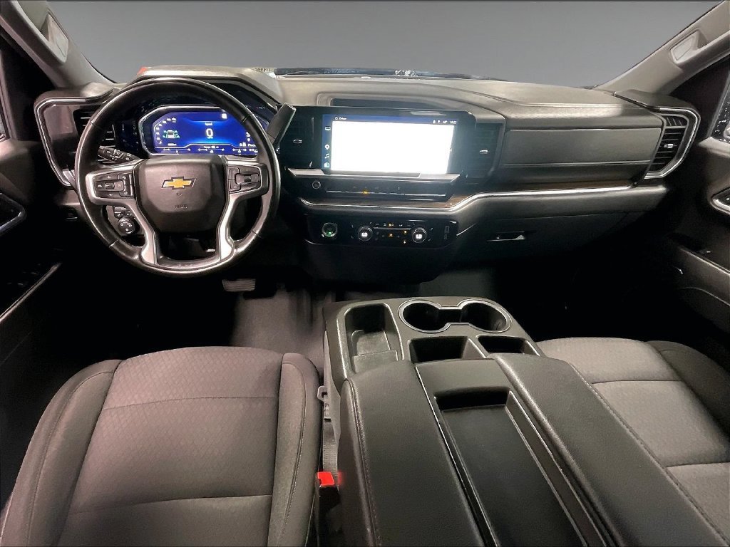 Used 2023 Chevrolet Silverado 1500 LT AWD/4WD image 21