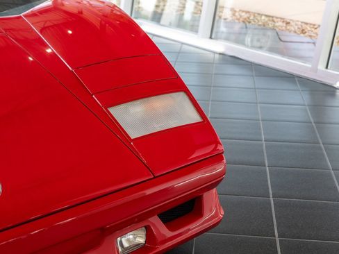 Used 1989 Lamborghini Countach Coupe RWD image 9