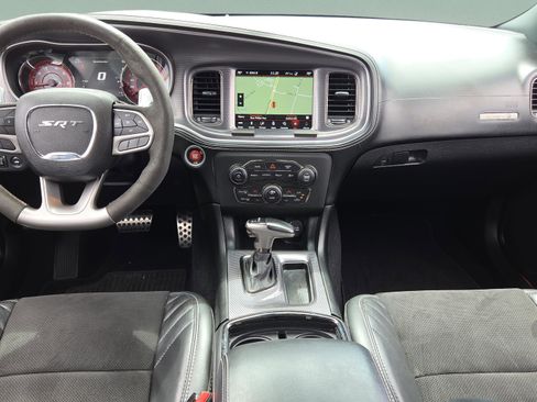 Used 2019 Dodge Charger SRT Hellcat w/ Harman/Kardon Audio Group RWD image 12