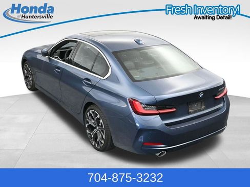 Used 2025 BMW 330i Sedan w/ M Sport Package image 17