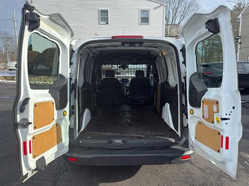 Used 2018 Ford Transit Connect XL image 13