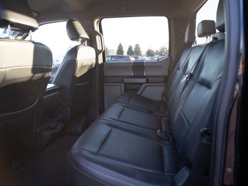 Used 2022 Ford F350 XLT w/ XLT Value Package image 13