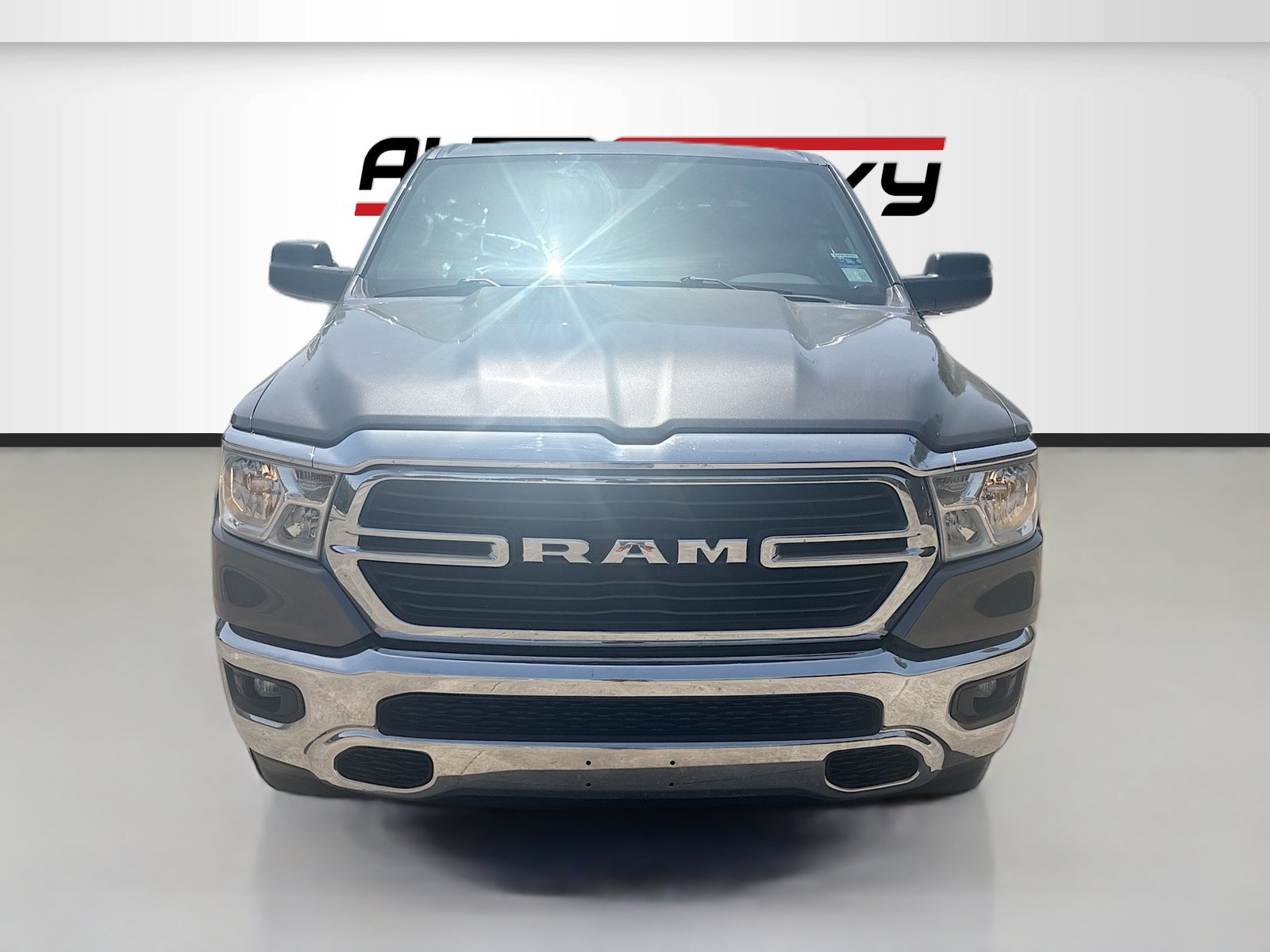 Used 2022 RAM 1500 Big Horn AWD/4WD image 2