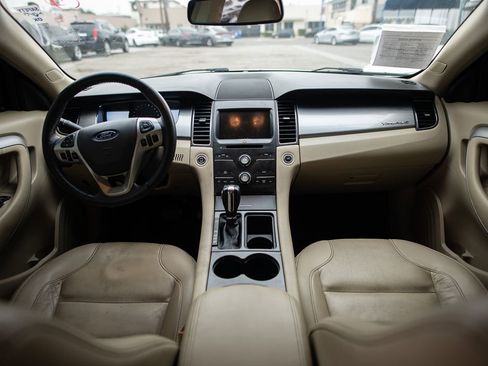 Used 2018 Ford Taurus SEL w/ Equipment Group 201A image 20