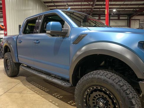 Used 2019 Ford F150 Raptor w/ Equipment Group 802A Luxury AWD/4WD image 29