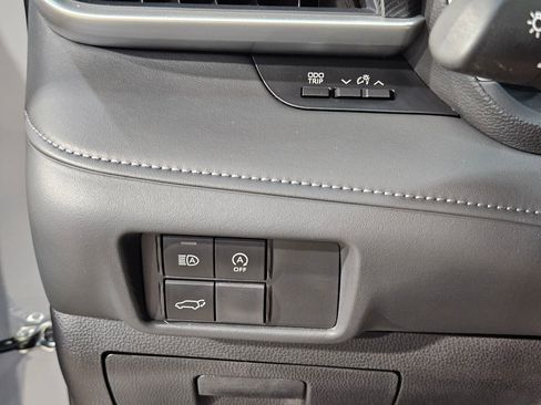 Certified 2025 Toyota Highlander XSE AWD/4WD image 26