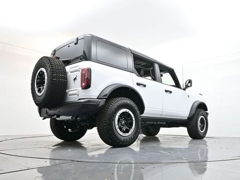 New 2025 Ford Bronco Badlands w/ Sasquatch Package image 32