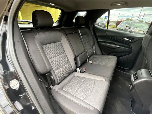 Used 2021 Chevrolet Equinox LT image 21