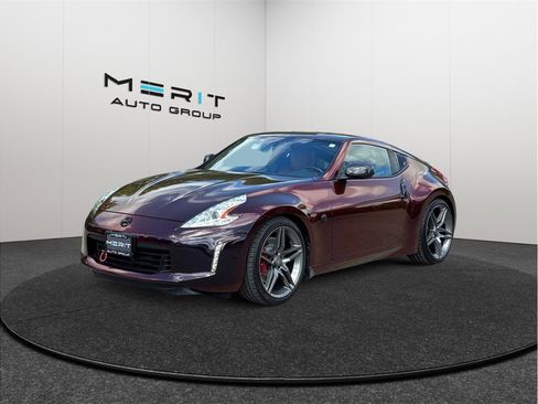 Used 2013 Nissan 370Z Touring w/ Sport Pkg image 4