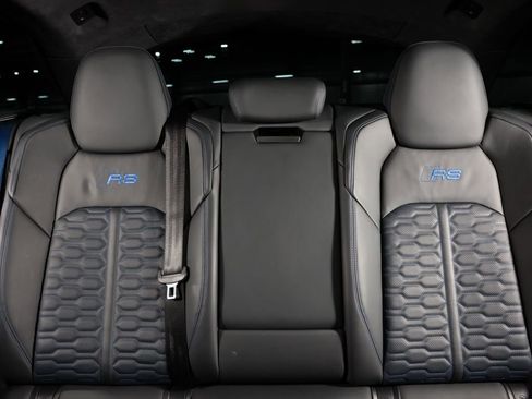 Used 2025 Audi RS 6 performance w/ Blue RS Design Package Plus image 7